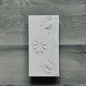 Placa teracota T046, fabricat prin turnare, dimensiuni 23 x 23 cm